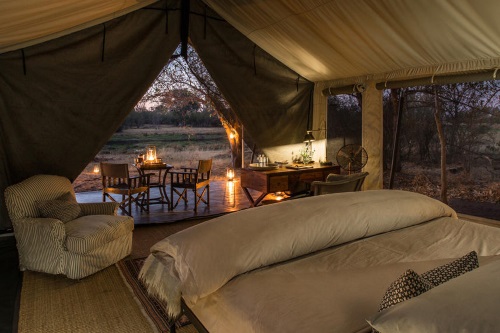 Machaba Camp tent binnen